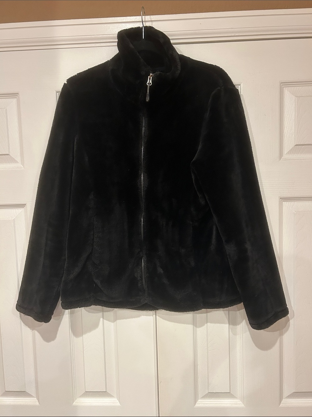 Women's Black Faux Fur Zip-Front Jacket Size Large